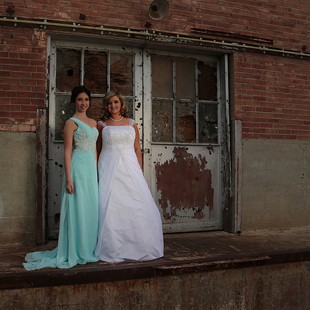 Weddings And Fashion